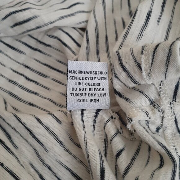 Habitat NWT Women's Size Small Cream Black Stripe 100% Cotton 3/4 Sleeves Top - Picture 9 of 12